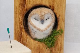 Needle felt owl
