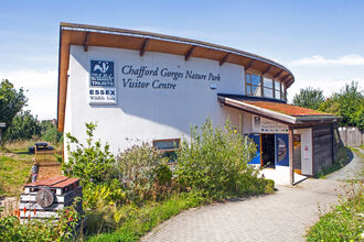Chafford Gorges Nature Discovery Centre 