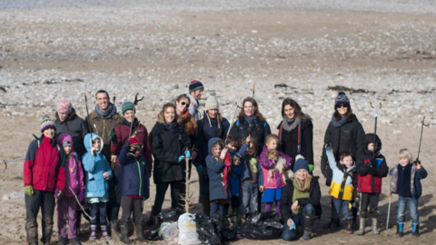 Litter picking - Steve Dee 