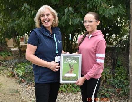 Harriet More receiving Green Leader under 16 Award